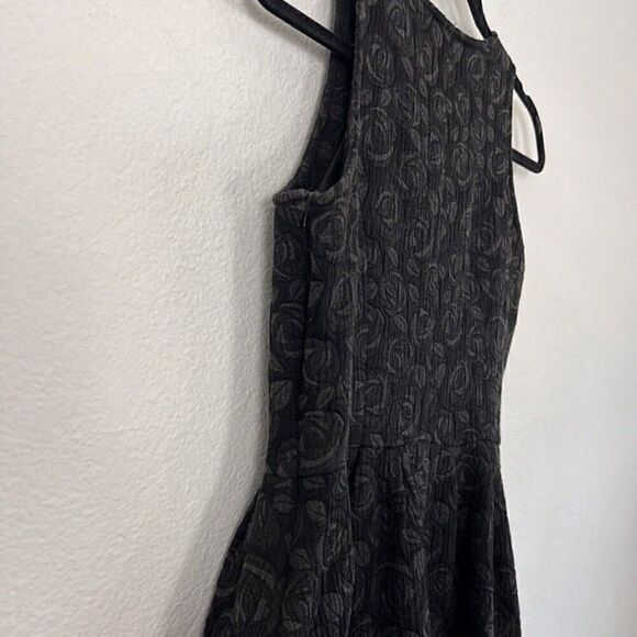 BB Dakota Grey & Black Brocade Sleeveless Fit & Flare Mini Dress Size Medium - Picture 11 of 11